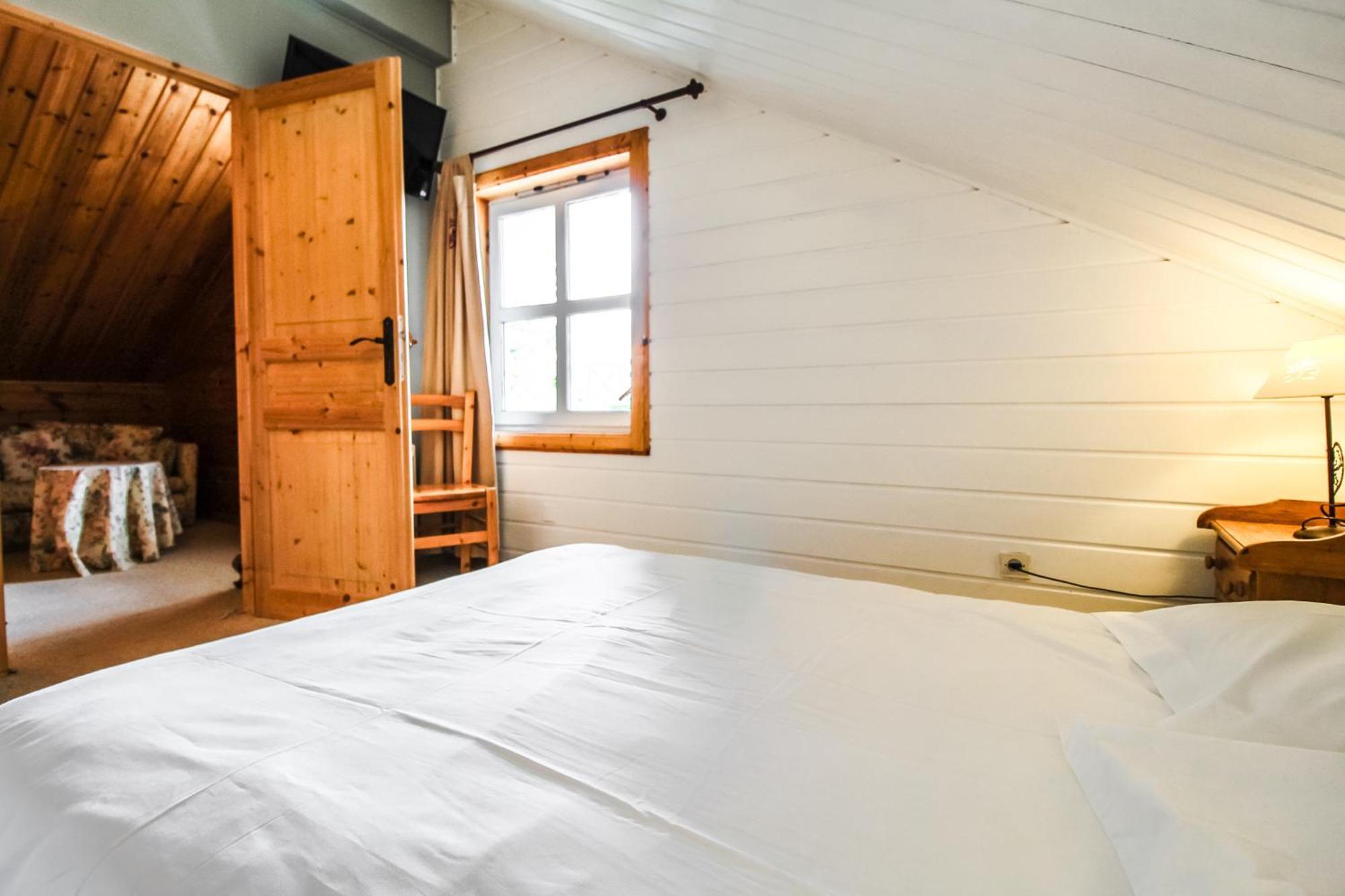 フレーヌ Charming 4-Bed Chalet, Mountain Views, Double Garage, Ev Pointヴィラ エクステリア 写真